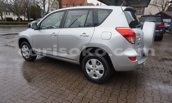 اشتري مستعمل Toyota RAV4 Gris سيارة في Kigali في Rwanda اشتري مستعمل Toyota RAV4 Gris سيارة في Kigali في Rwanda