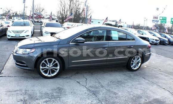 اشتري مستعمل Volkswagen Passat CC Marron سيارة في Kigali في Rwanda اشتري مستعمل Volkswagen Passat CC Marron سيارة في Kigali في Rwanda