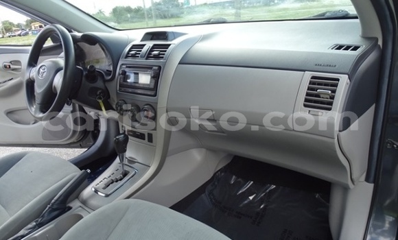 اشتري مستعمل Toyota Corolla Gris سيارة في Kigali في Rwanda اشتري مستعمل Toyota Corolla Gris سيارة في Kigali في Rwanda