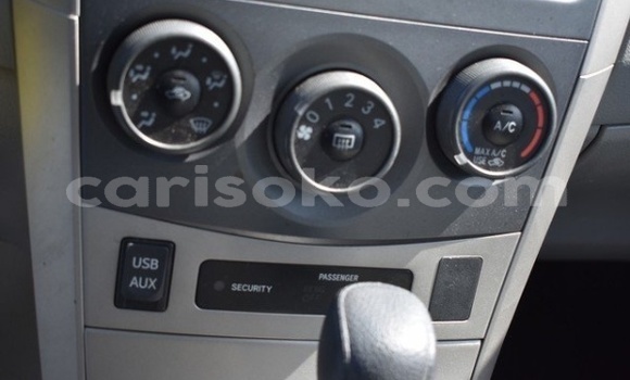 اشتري مستعمل Toyota Corolla Spacio Noir سيارة في Kigali في Rwanda اشتري مستعمل Toyota Corolla Spacio Noir سيارة في Kigali في Rwanda