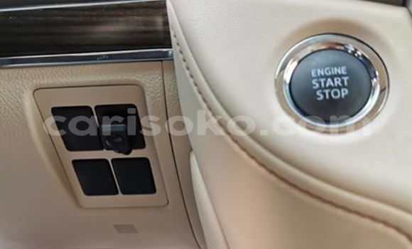 Buy Import Toyota Land Cruiser White Car in Kigali in Rwanda Buy Import Toyota Land Cruiser White Car in Kigali in Rwanda