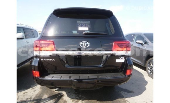 Acheter Import Voiture Toyota Land Cruiser Noir à Import - Dubai, Rwanda Acheter Import Voiture Toyota Land Cruiser Noir à Import - Dubai, Rwanda
