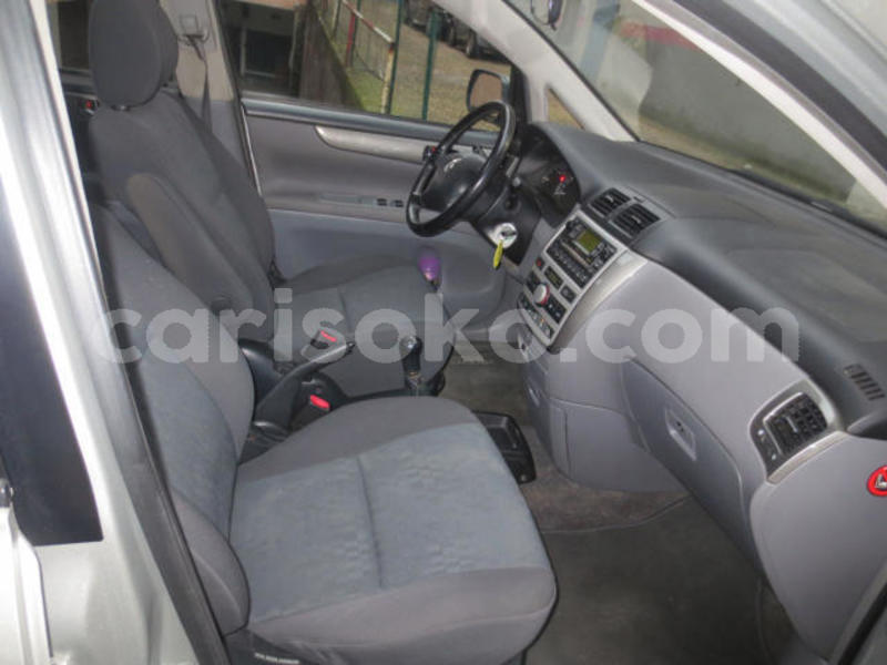 Big with watermark 640x480 37