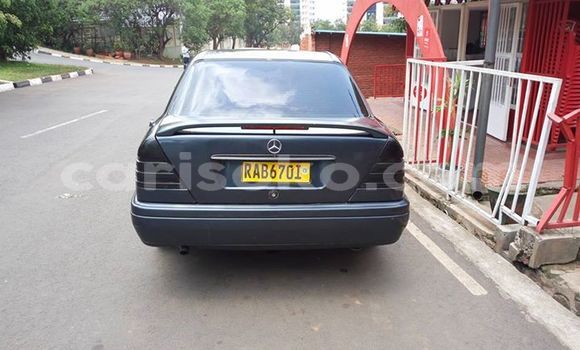 Acheter Occasion Voiture Mercedes-Benz C–Class Autre à Kigali, Rwanda Acheter Occasion Voiture Mercedes-Benz C–Class Autre à Kigali, Rwanda