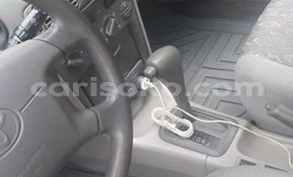 Acheter Occasion Voiture Toyota Corolla Bleu à Kigali, Rwanda Acheter Occasion Voiture Toyota Corolla Bleu à Kigali, Rwanda