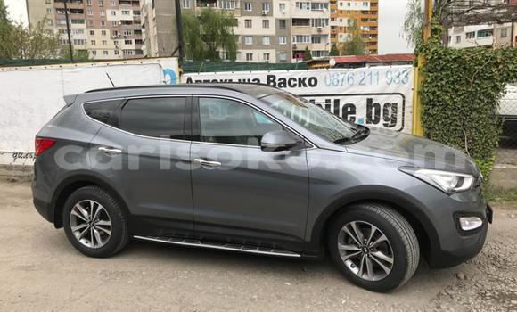Buy Import Hyundai Santa Fe Other Car in Kigali in Rwanda Buy Import Hyundai Santa Fe Other Car in Kigali in Rwanda
