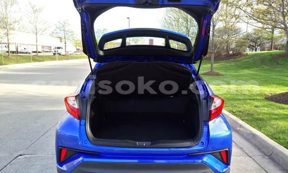 Sayi Na hannu Toyota C-HR Bleu Mota in Kigali a Rwanda Sayi Na hannu Toyota C-HR Bleu Mota in Kigali a Rwanda