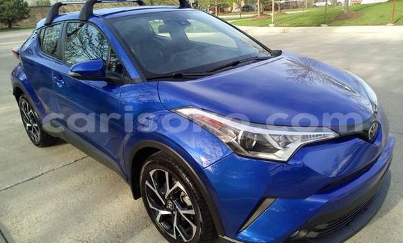 Sayi Na hannu Toyota C-HR Bleu Mota in Kigali a Rwanda Sayi Na hannu Toyota C-HR Bleu Mota in Kigali a Rwanda