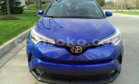 Sayi Na hannu Toyota C-HR Bleu Mota in Kigali a Rwanda Sayi Na hannu Toyota C-HR Bleu Mota in Kigali a Rwanda