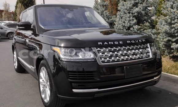 Acheter Occasion Voiture Land Rover Range Rover Noir à Kigali au Rwanda Acheter Occasion Voiture Land Rover Range Rover Noir à Kigali au Rwanda