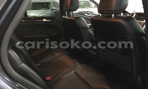 Sayi Na hannu Mercedes-Benz ML–Class Noir Mota in Kigali a Rwanda Sayi Na hannu Mercedes-Benz ML–Class Noir Mota in Kigali a Rwanda