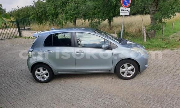 Sayi Na hannu Toyota Yaris Gris Mota in Kigali a Rwanda Sayi Na hannu Toyota Yaris Gris Mota in Kigali a Rwanda