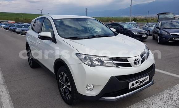 Buy Used Toyota RAV4 White Car in Kigali in Rwanda Buy Used Toyota RAV4 White Car in Kigali in Rwanda