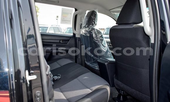 Buy New Toyota Hilux Black Car in Bokwango in Rwanda Buy New Toyota Hilux Black Car in Bokwango in Rwanda
