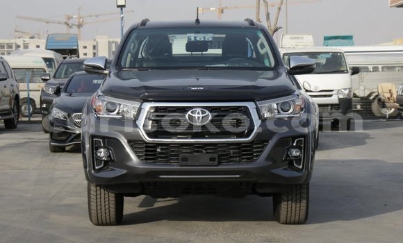 Buy New Toyota Hilux Black Car in Bokwango in Rwanda Buy New Toyota Hilux Black Car in Bokwango in Rwanda
