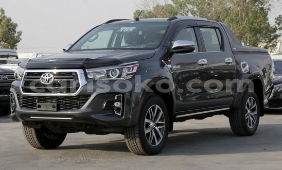 Buy New Toyota Hilux Black Car in Bokwango in Rwanda Buy New Toyota Hilux Black Car in Bokwango in Rwanda