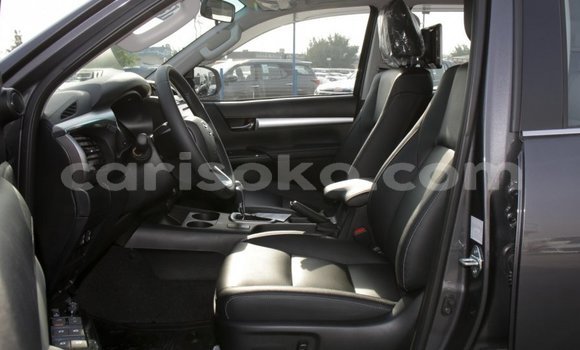 Buy New Toyota Hilux Black Car in Bokwango in Rwanda Buy New Toyota Hilux Black Car in Bokwango in Rwanda