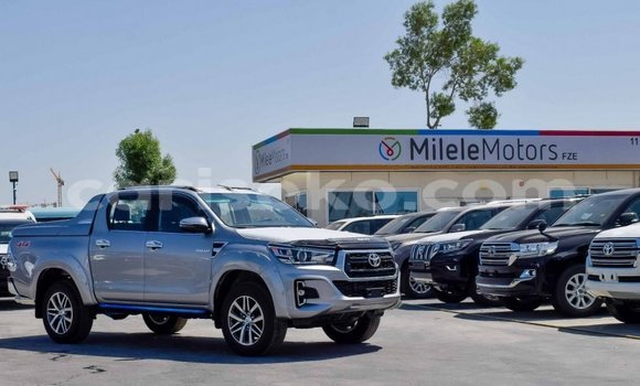 Buy New Toyota Hilux Silver Car in Bokwango in Rwanda Buy New Toyota Hilux Silver Car in Bokwango in Rwanda