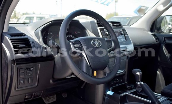 Buy New Toyota Land Cruiser Black Car in Bokwango in Rwanda Buy New Toyota Land Cruiser Black Car in Bokwango in Rwanda