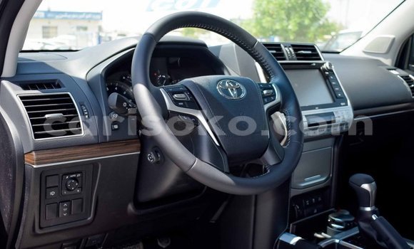 Buy New Toyota Land Cruiser Prado Black Car in Bokwango in Rwanda Buy New Toyota Land Cruiser Prado Black Car in Bokwango in Rwanda