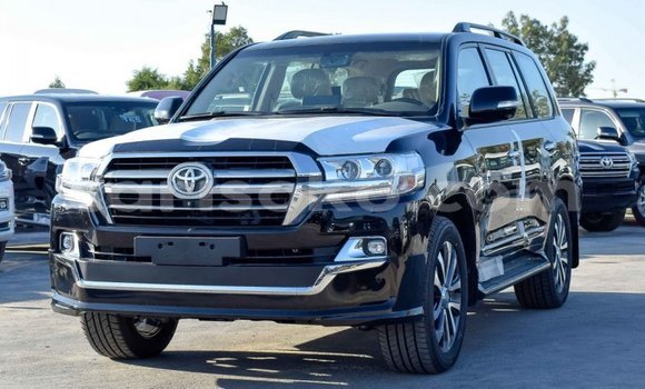 Buy New Toyota Land Cruiser Black Car in Bokwango in Rwanda Buy New Toyota Land Cruiser Black Car in Bokwango in Rwanda