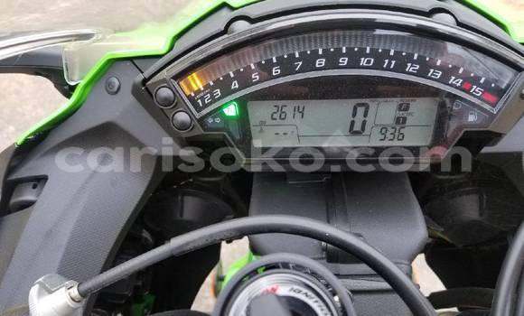 Acheter Occasion Moto Kawasaki ZX10R Marron à Kigali, Rwanda Acheter Occasion Moto Kawasaki ZX10R Marron à Kigali, Rwanda