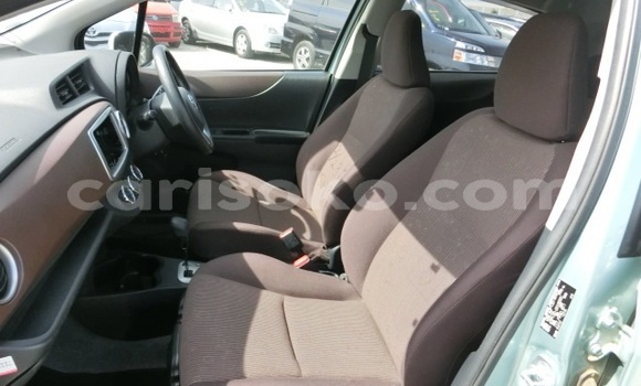 Acheter Occasion Voiture Toyota Vitz Bleu à Kigali, Rwanda Acheter Occasion Voiture Toyota Vitz Bleu à Kigali, Rwanda