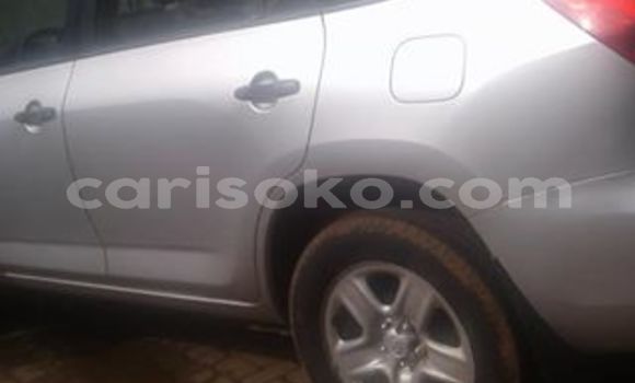 اشتري مستعمل Toyota RAV4 Gris سيارة في Kigali في Rwanda اشتري مستعمل Toyota RAV4 Gris سيارة في Kigali في Rwanda