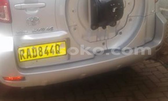 اشتري مستعمل Toyota RAV4 Gris سيارة في Kigali في Rwanda اشتري مستعمل Toyota RAV4 Gris سيارة في Kigali في Rwanda