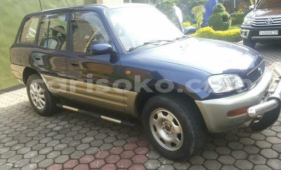 اشتري مستعمل Toyota RAV4 Bleu سيارة في Kigali في Rwanda اشتري مستعمل Toyota RAV4 Bleu سيارة في Kigali في Rwanda