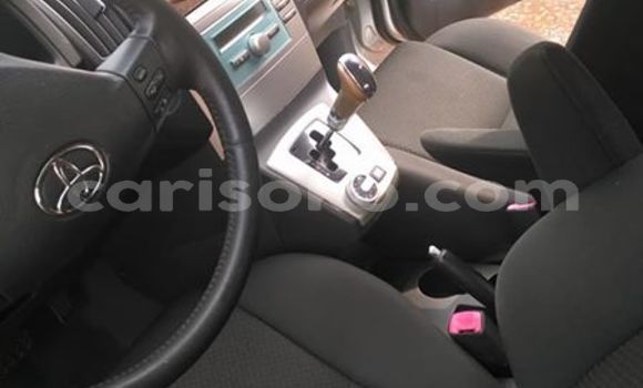 اشتري مستعمل Toyota Corolla Gris سيارة في Kigali في Rwanda اشتري مستعمل Toyota Corolla Gris سيارة في Kigali في Rwanda