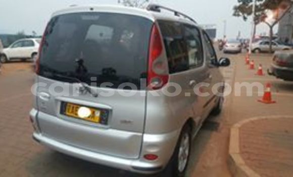 Buy Used Toyota Yaris Verso Silver Car in Kigali in Rwanda Buy Used Toyota Yaris Verso Silver Car in Kigali in Rwanda