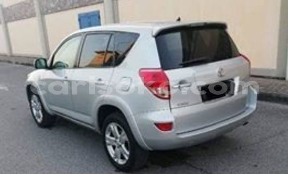 Buy Used Toyota RAV4 Silver Car in Kigali in Rwanda Buy Used Toyota RAV4 Silver Car in Kigali in Rwanda