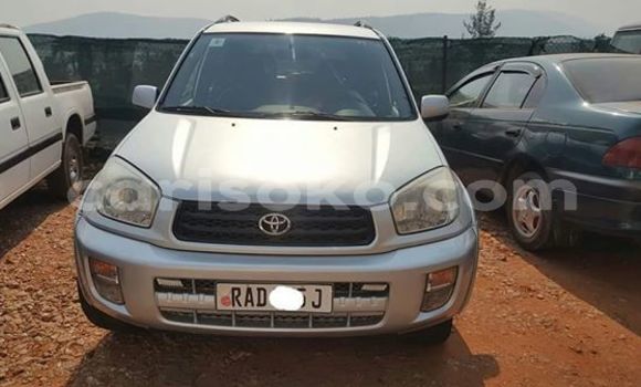 Sayi Na hannu Toyota RAV4 Gris Mota in Kigali a Rwanda Sayi Na hannu Toyota RAV4 Gris Mota in Kigali a Rwanda