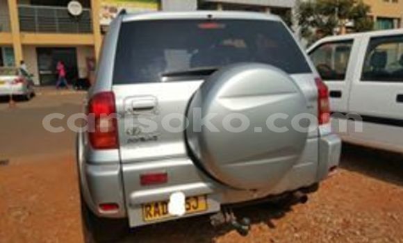 Sayi Na hannu Toyota RAV4 Gris Mota in Kigali a Rwanda Sayi Na hannu Toyota RAV4 Gris Mota in Kigali a Rwanda