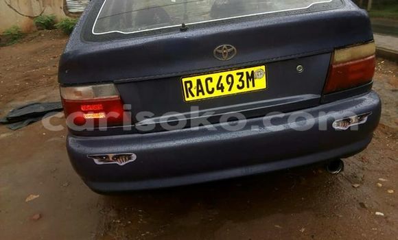 Acheter Occasion Voiture Toyota Corolla Bleu à Kigali, Rwanda Acheter Occasion Voiture Toyota Corolla Bleu à Kigali, Rwanda