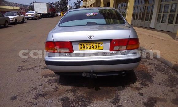 Acheter Occasion Voiture Toyota Carina Gris à Kigali, Rwanda Acheter Occasion Voiture Toyota Carina Gris à Kigali, Rwanda
