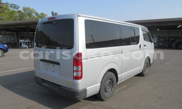Buy Used Toyota HiAce White Truck in Kigali in Rwanda Buy Used Toyota HiAce White Truck in Kigali in Rwanda