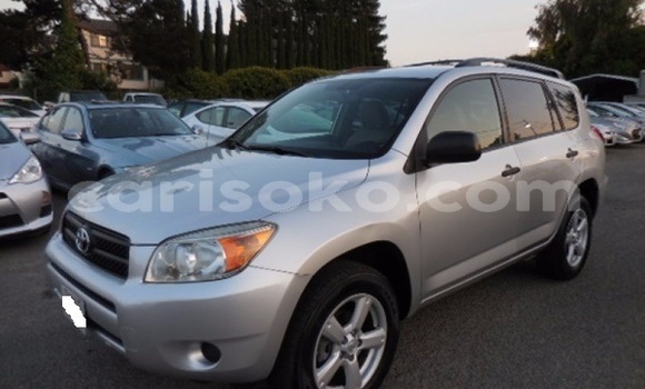 Buy Used Toyota RAV4 Silver Car in Huye in Rwanda Buy Used Toyota RAV4 Silver Car in Huye in Rwanda