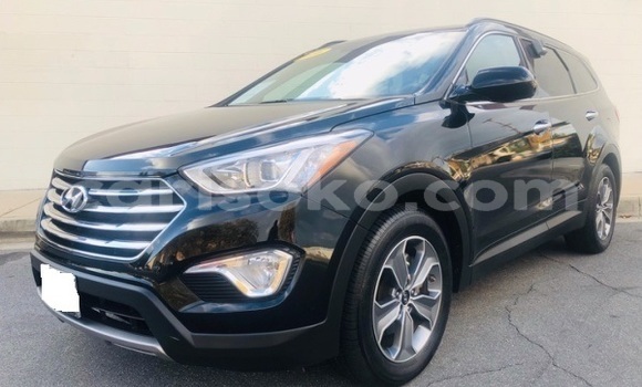 Sayi Na hannu Hyundai Santa Fe Noir Mota in Butare a Butare Sayi Na hannu Hyundai Santa Fe Noir Mota in Butare a Butare
