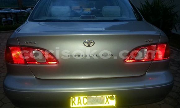 Sayi Na hannu Toyota Corolla Gris Mota in Kigali a Rwanda Sayi Na hannu Toyota Corolla Gris Mota in Kigali a Rwanda
