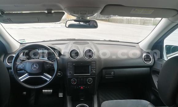 اشتري مستعمل Mercedes-Benz ML–Class Noir سيارة في Kigali في Rwanda اشتري مستعمل Mercedes-Benz ML–Class Noir سيارة في Kigali في Rwanda