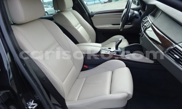 Acheter Occasion Voiture BMW X6 Noir à Kigali, Rwanda Acheter Occasion Voiture BMW X6 Noir à Kigali, Rwanda