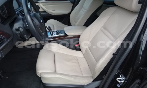 Acheter Occasion Voiture BMW X6 Noir à Kigali, Rwanda Acheter Occasion Voiture BMW X6 Noir à Kigali, Rwanda