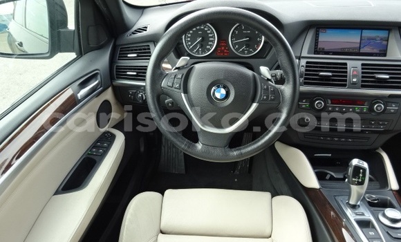 Acheter Occasion Voiture BMW X6 Noir à Kigali, Rwanda Acheter Occasion Voiture BMW X6 Noir à Kigali, Rwanda