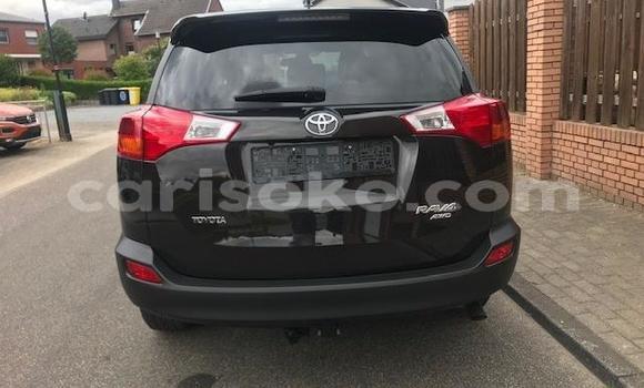 Sayi Na hannu Toyota RAV4 Noir Mota in Kigali a Rwanda Sayi Na hannu Toyota RAV4 Noir Mota in Kigali a Rwanda