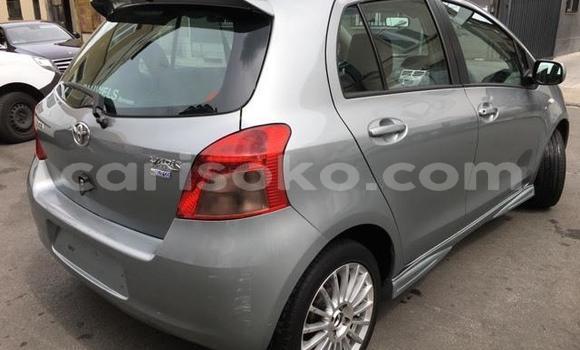 Sayi Na hannu Toyota Yaris Gris Mota in Kigali a Rwanda Sayi Na hannu Toyota Yaris Gris Mota in Kigali a Rwanda