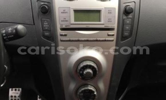 Sayi Na hannu Toyota Yaris Gris Mota in Kigali a Rwanda Sayi Na hannu Toyota Yaris Gris Mota in Kigali a Rwanda