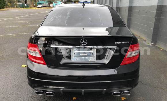 Acheter Occasion Voiture Mercedes-Benz C–Class Noir à Kigali, Rwanda Acheter Occasion Voiture Mercedes-Benz C–Class Noir à Kigali, Rwanda