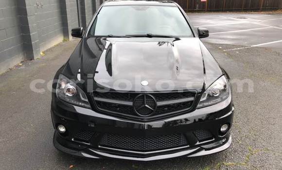 Acheter Occasion Voiture Mercedes-Benz C–Class Noir à Kigali, Rwanda Acheter Occasion Voiture Mercedes-Benz C–Class Noir à Kigali, Rwanda